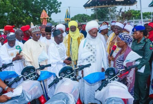 Gov Fintiri Donates 15 Hilux Vehicles, 300 Motorcycles to Strengthen Security in Adamawa – Adamawa State Government